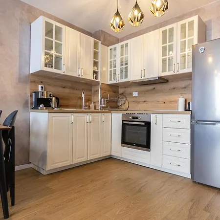 Apartment Level 5 By Rv - Sea View & Free Parking